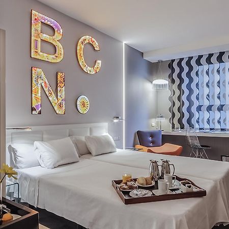 Hotel Evenia Rossello Barcellona Esterno foto
