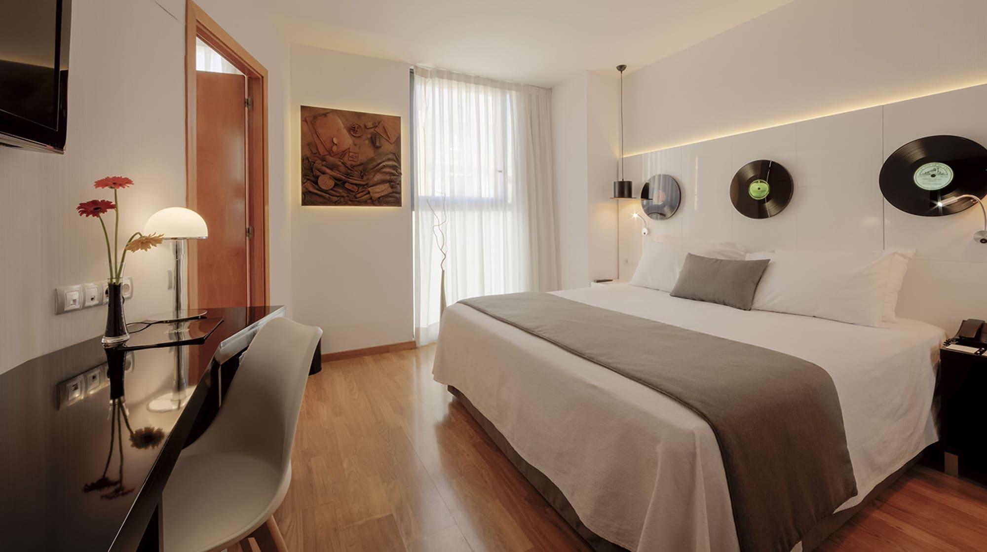 Hotel Evenia Rossello Barcellona Esterno foto