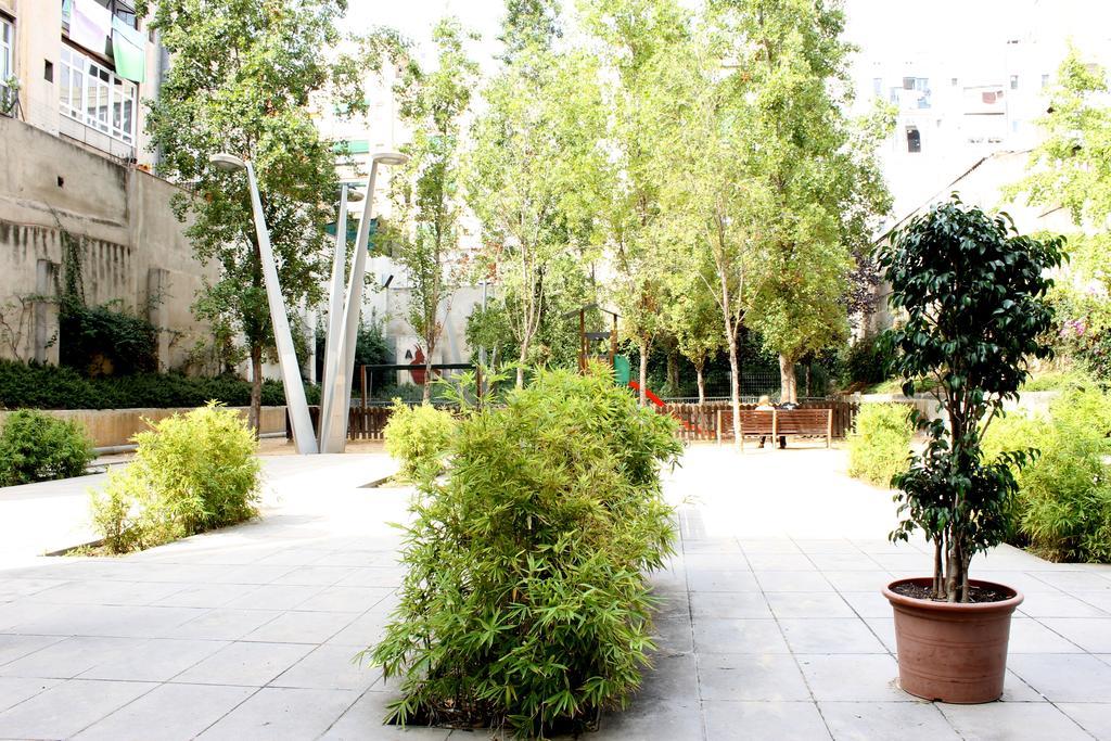 Hotel Evenia Rossello Barcellona Esterno foto