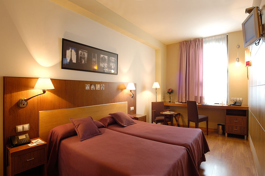 Hotel Evenia Rossello Barcellona Camera foto