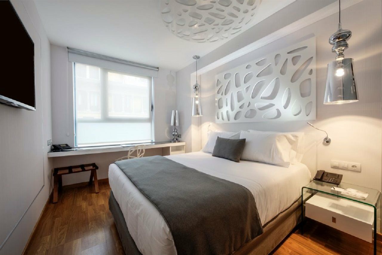 Hotel Evenia Rossello Barcellona Esterno foto