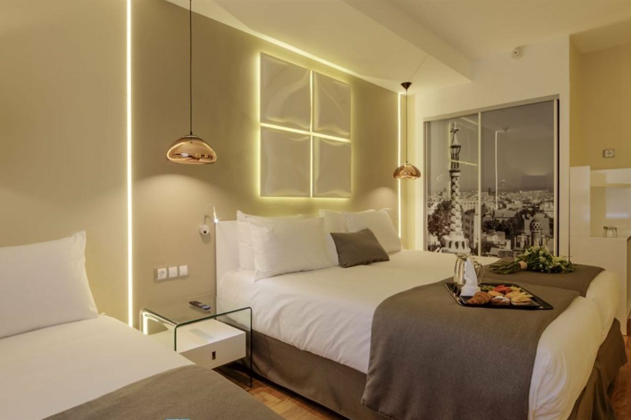 Hotel Evenia Rossello Barcellona Esterno foto