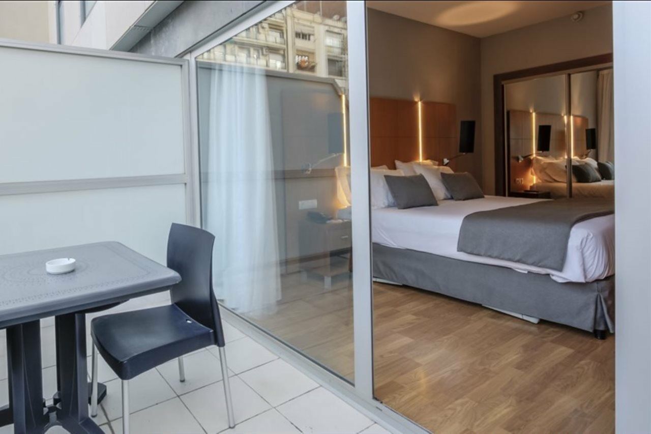 Hotel Evenia Rossello Barcellona Esterno foto